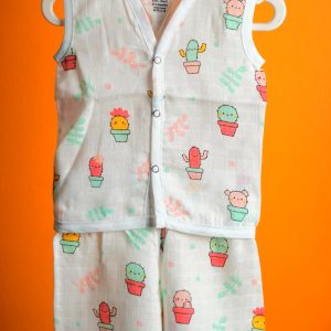 Cactus print-Sleeve less set