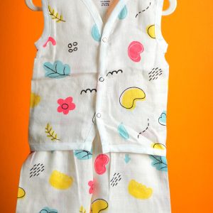 Cloudberry carnival print-Sleeve less set