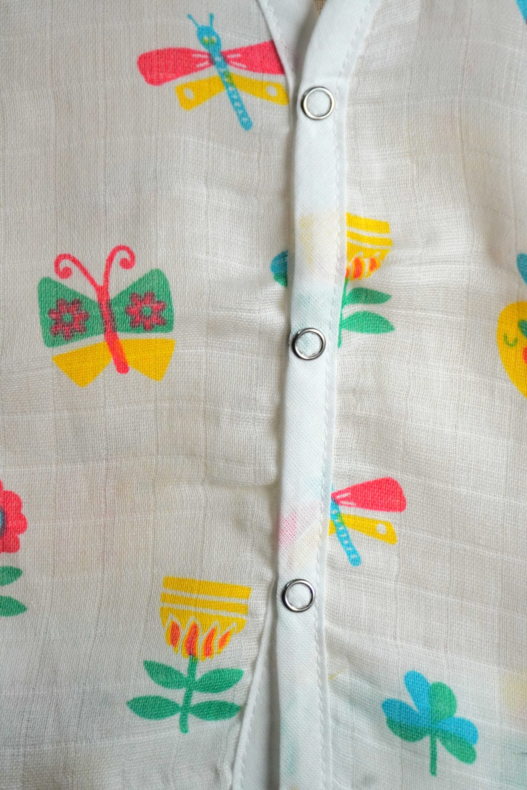 Flower bee print-Sleeve less set - Image 3