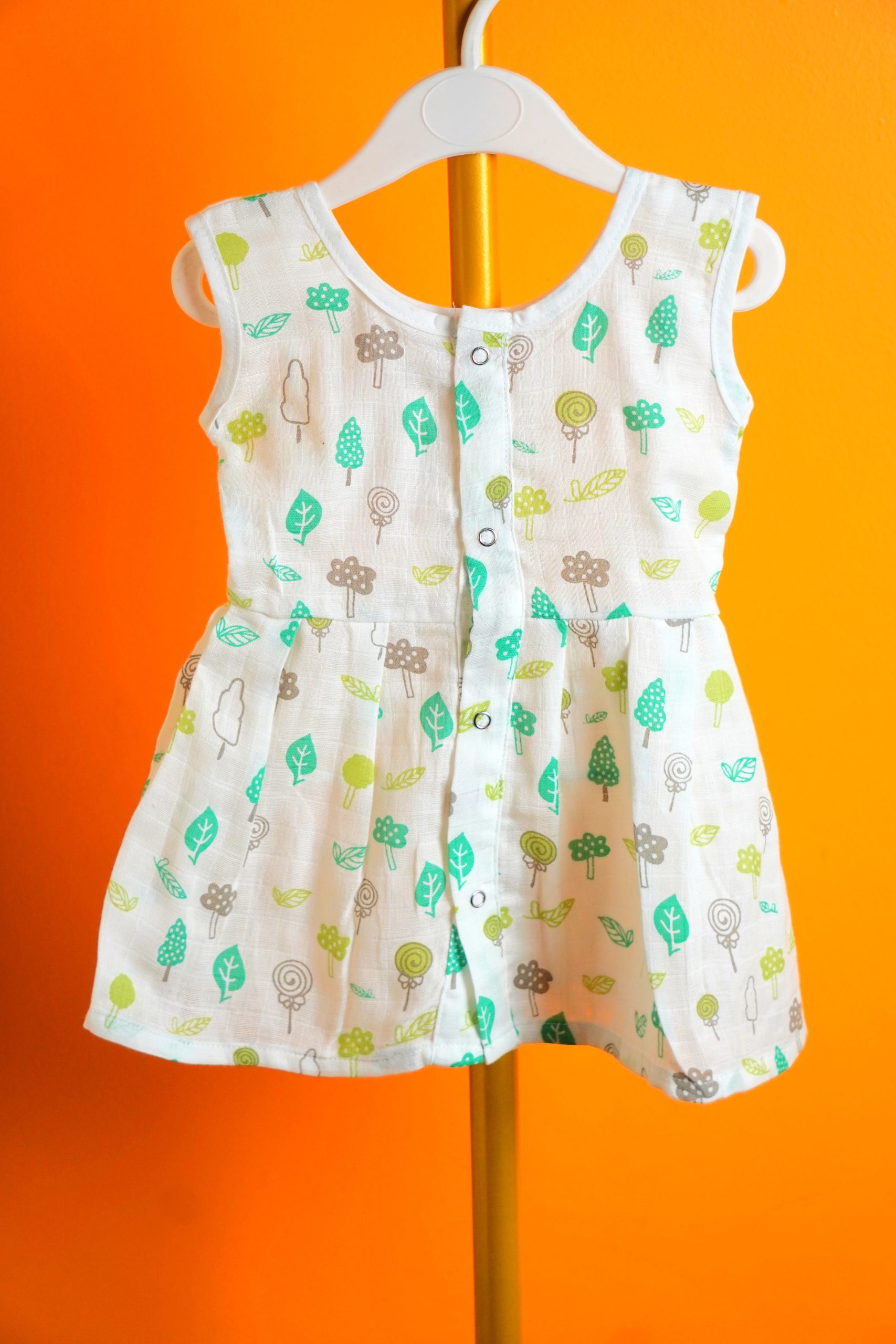 Leaf patterns - Button Frock